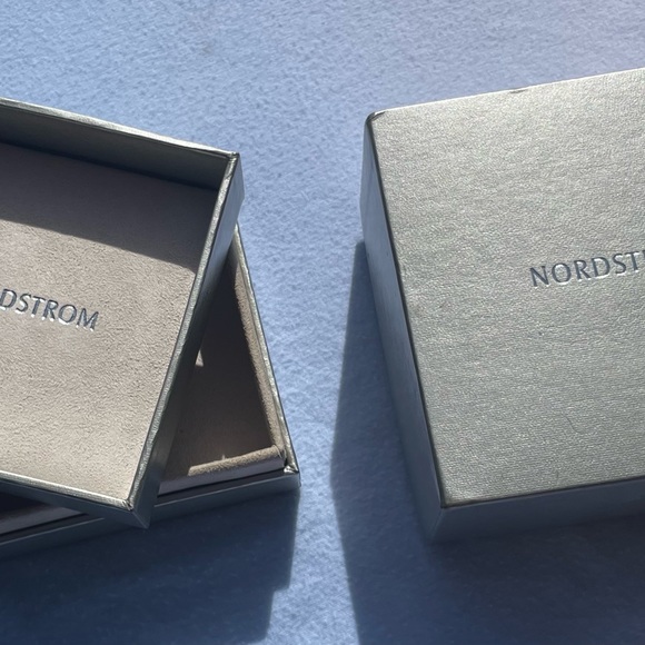 David Yurman 18K Gold Sterling Silver Heart Charm Bracelet - Picture 3 of 7